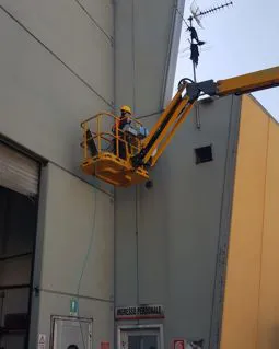 Utilizzo di bracci meccanici
